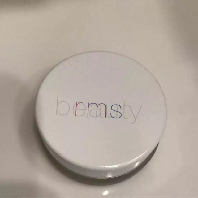 Cosme Kitchen(コスメキッチン)のrms beauty ルミナイザー コスメ/美容のベースメイク/化粧品(フェイスカラー)の商品写真