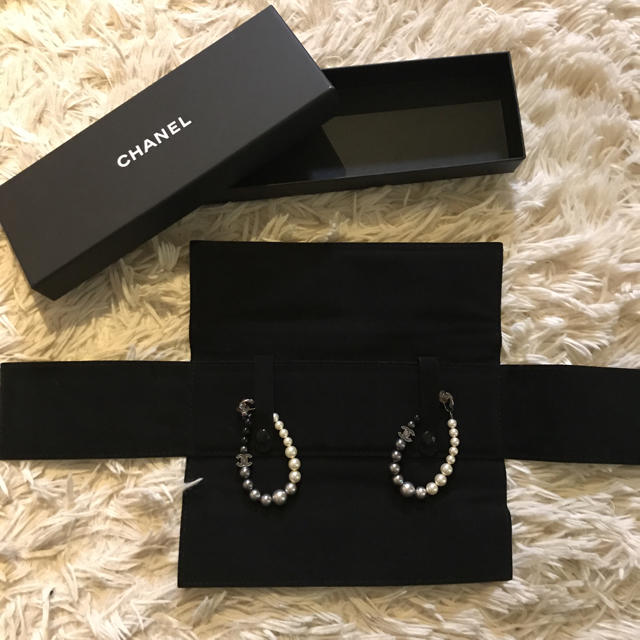 CHANEL(シャネル)のシャネル イヤリング 美品 レディースのアクセサリー(イヤリング)の商品写真