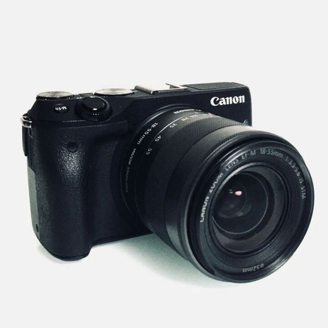 Canon(キヤノン)の2420万画素❤Canon EOS M3 レンズキット ブラック スマホ/家電/カメラのカメラ(その他)の商品写真