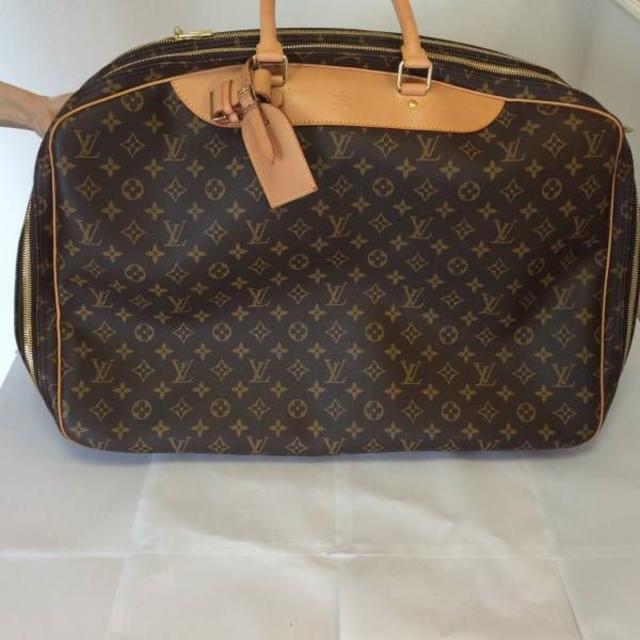 LOUIS VUITTON(ルイヴィトン)のルイ・ヴィトン モノグラム アリゼ ドゥ ポッシュ メンズのバッグ(トラベルバッグ/スーツケース)の商品写真