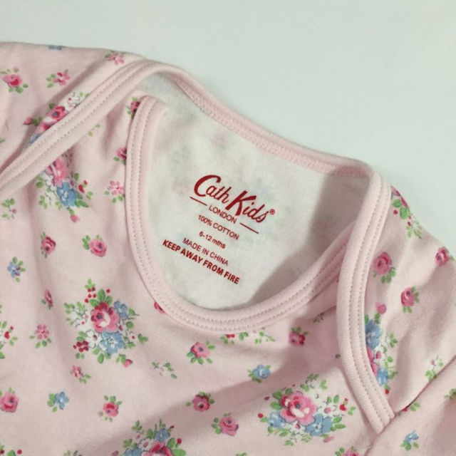 Cath Kidston(キャスキッドソン)のCath Kids ロンパース キッズ/ベビー/マタニティのベビー服(~85cm)(カバーオール)の商品写真