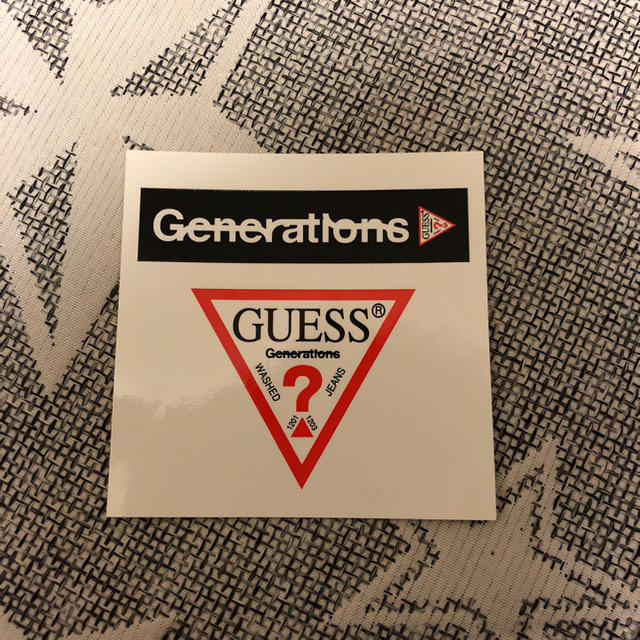 GUESS(ゲス)のguess generations ステッカー エンタメ/ホビーの声優グッズ(ステッカー（シール）)の商品写真