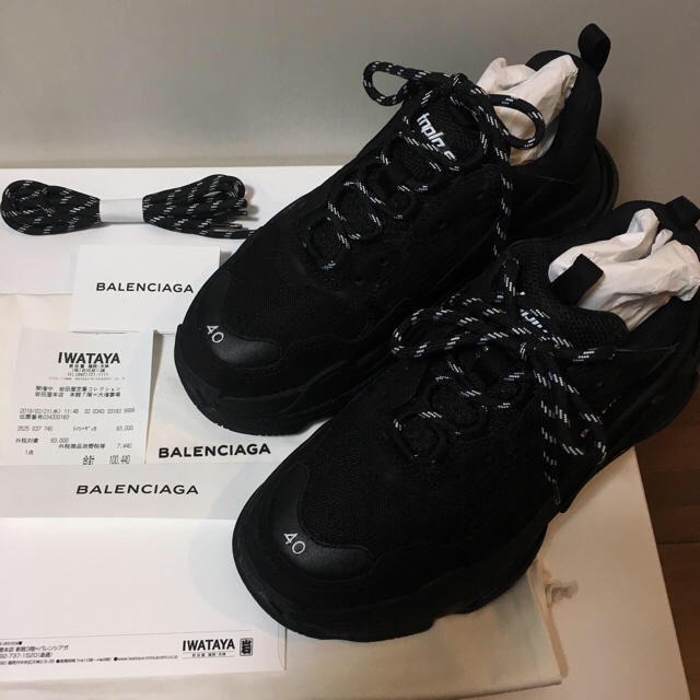 Balenciaga(バレンシアガ)の即日発送可 BALENCIAGA Triple s  バレンシアガ トリプル S メンズの靴/シューズ(スニーカー)の商品写真