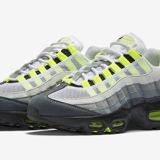 ナイキ(NIKE)のAIR MAX 95 イエローグラデ(スニーカー)