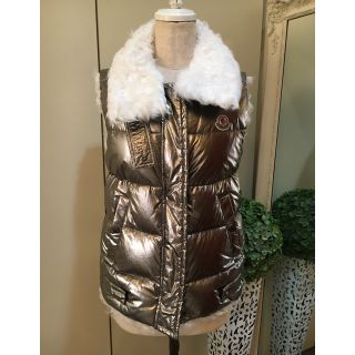 モンクレール(MONCLER)の新品未使用✩MONCLER✩シルバーダウンベスト✩サイズ00(ダウンベスト)