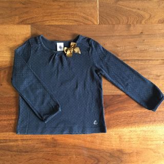 プチバトー(PETIT BATEAU)の【うめこさま専用】PETIT BATEAU リボンカットソー / 3歳94cm(Tシャツ/カットソー)