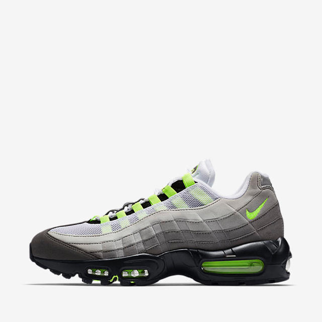 NIKE(ナイキ)の26.5 air max 95 OG ボルト メンズの靴/シューズ(スニーカー)の商品写真