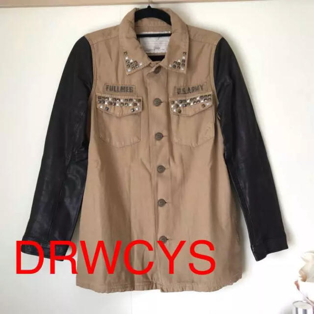 DRWCYS(ドロシーズ)のドロシーズ ♡リメイクミリタリージャケット サイズ1 レディースのジャケット/アウター(ミリタリージャケット)の商品写真