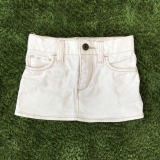 ベビーギャップ(babyGAP)のGAP♡白デニムスカート★RiiＡ様専用★(スカート)