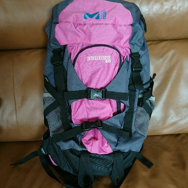 美品 リュック ミレー MILLET ECRINS II 30-