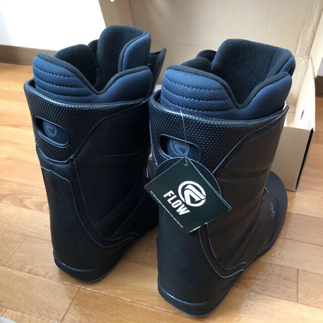 FLOW - 【新品送料込】スノーボードブーツFLOW AERO BOA 27cmの FLOW - 【新品送料込】スノーボードブーツFLOW AERO BOA 27cmの