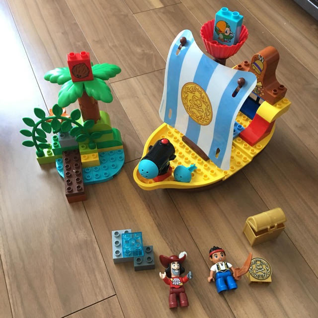 Lego(レゴ)のレゴ ジェイクとネバーランドの海賊船 キッズ/ベビー/マタニティのおもちゃ(積み木/ブロック)の商品写真