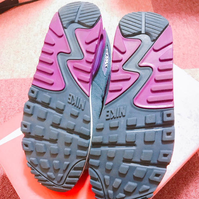 NIKE(ナイキ)の【ryon様専用】Nike airmax エアマックス レディースの靴/シューズ(スニーカー)の商品写真