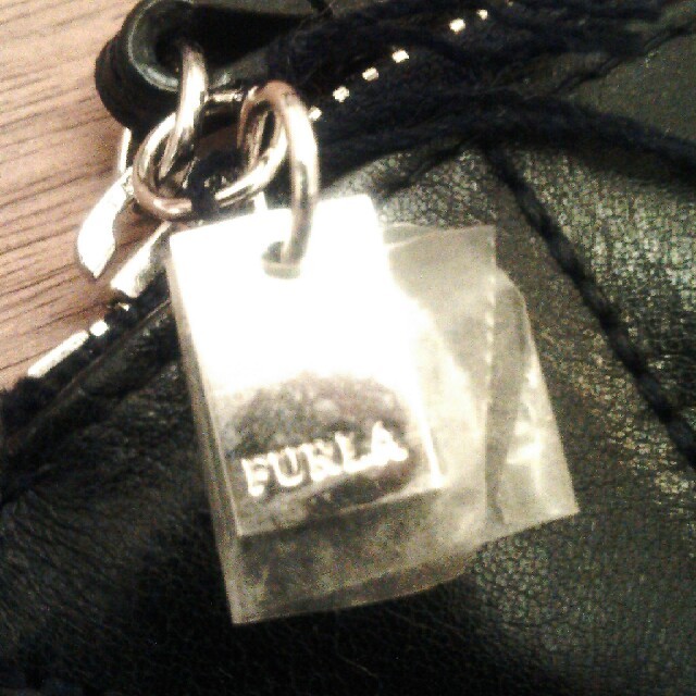 Furla(フルラ)の☆新品  未使用☆ フルラ ハート ポーチ 黒   レディースのファッション小物(ポーチ)の商品写真