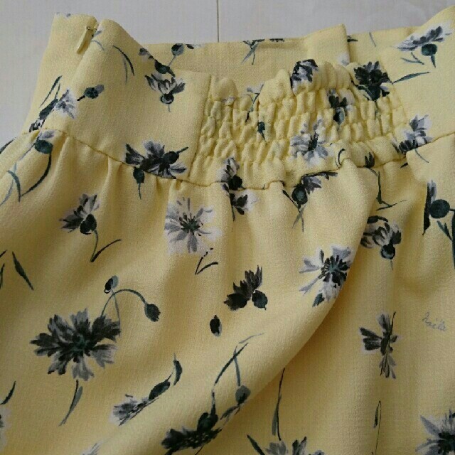 Noela(ノエラ)のもな様専用♡新品未使用 花柄 スカート レディースのスカート(ミニスカート)の商品写真