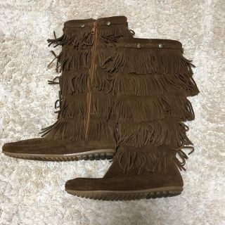 ミネトンカ(Minnetonka)のミネトンカフリンジブーツ(ブーツ)