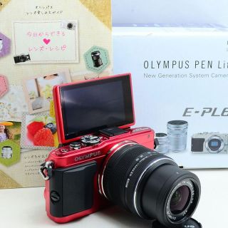 オリンパス(OLYMPUS)の新品Wi-Fi SD付★Olympus E-PL6 魅惑のレッド レンズキット(その他)