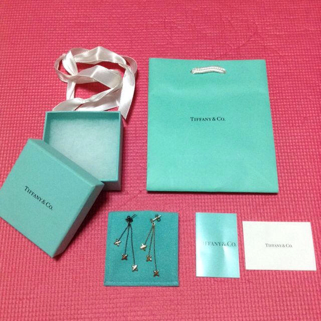 Tiffany & Co.(ティファニー)のTIFFANY&Ｃo. ピアス ギフト用 レディースのアクセサリー(ピアス)の商品写真