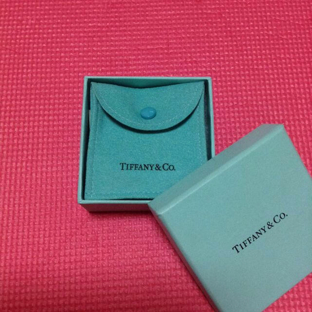 Tiffany & Co.(ティファニー)のTIFFANY&Ｃo. ピアス ギフト用 レディースのアクセサリー(ピアス)の商品写真