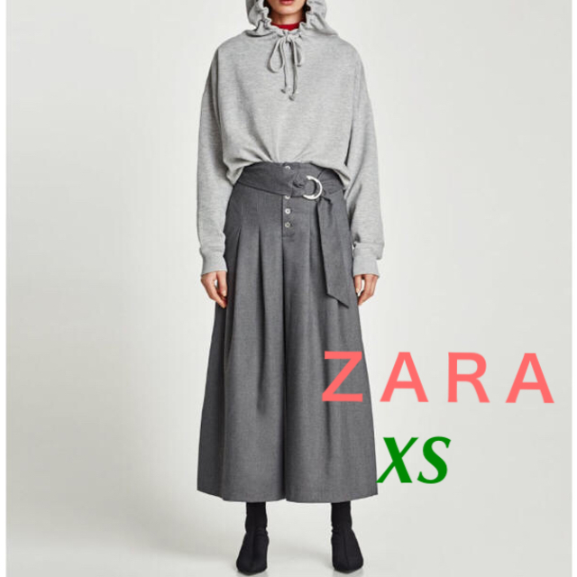 ZARA(ザラ)のベスト付きキュロット レディースのパンツ(キュロット)の商品写真