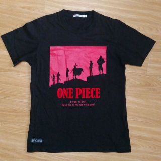 ユニクロ(UNIQLO)の《 値下げしました！ 》UNIQLO × ONE PIECE Tシャツ(その他)