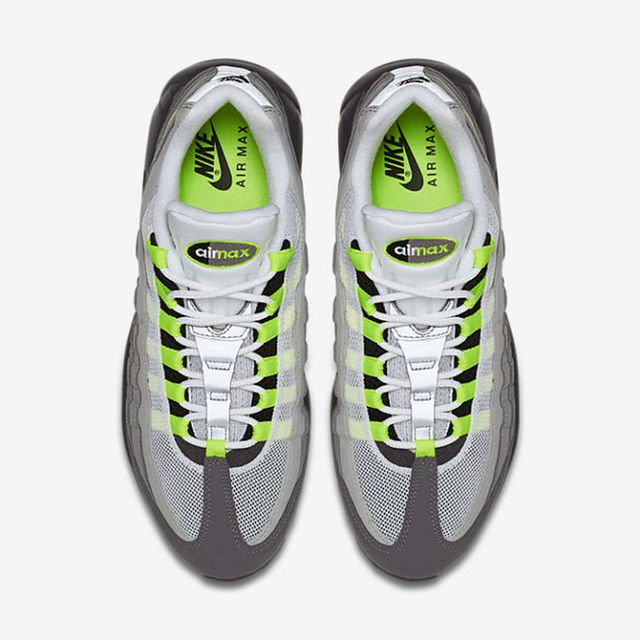 NIKE(ナイキ)の26cm 国内未使品 Nike Air Max 95  OG イエロー メンズの靴/シューズ(スニーカー)の商品写真