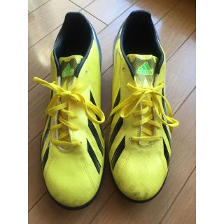 アディダス(adidas)のアディダス☆フットサル☆27cm(シューズ)