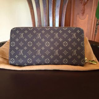 ルイヴィトン(LOUIS VUITTON)のルイヴィトン ミニラン ジッピーウォレット(財布)