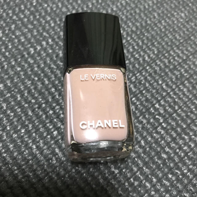 CHANEL(シャネル)のmimi様専用  マニキュア ヴェルニ 578 コスメ/美容のネイル(ネイルケア)の商品写真