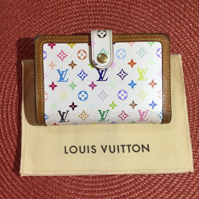 LOUIS VUITTON(ルイヴィトン)の大幅お値引き中❤️大人気❤️ルイヴィトンマルチカラーガマ口二つ折り財布❤️ レディースのファッション小物(財布)の商品写真