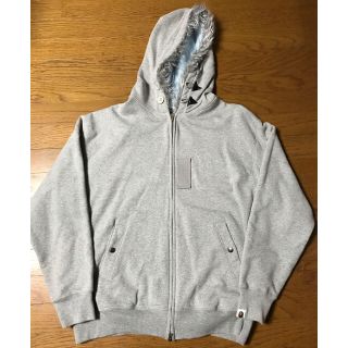 アベイシングエイプ(A BATHING APE)のエイプ APE ファー フード ジップ パーカー ZIP グレー サイズ L(パーカー)