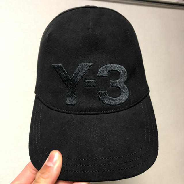 Y-3(ワイスリー)のy-3 キャップ 帽子 メンズの帽子(キャップ)の商品写真