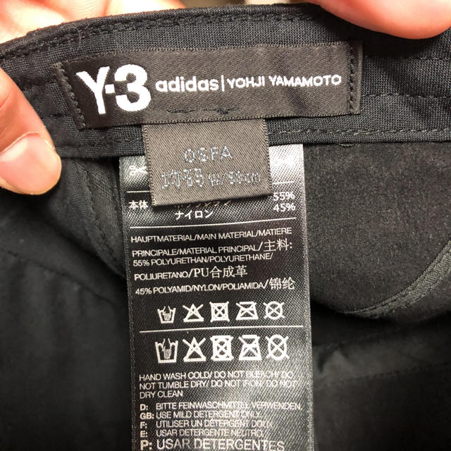 Y-3(ワイスリー)のy-3 キャップ 帽子 メンズの帽子(キャップ)の商品写真