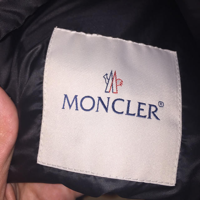 MONCLER(モンクレール)のモンクレール 00 LAURE レディースのジャケット/アウター(ダウンコート)の商品写真