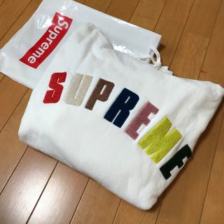 シュプリーム(Supreme)のシュプリーム  アーチロゴ パーカー(パーカー)