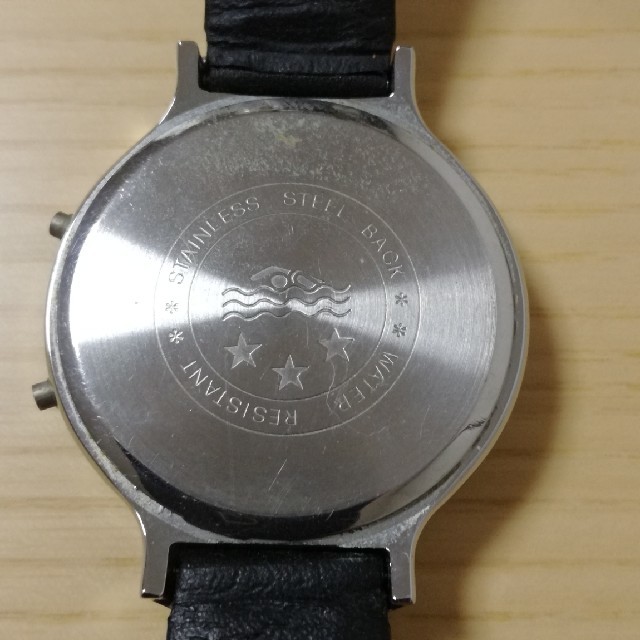 パーリー様専用　デジタルウォッチ　不動品　ジャンク メンズの時計(腕時計(デジタル))の商品写真