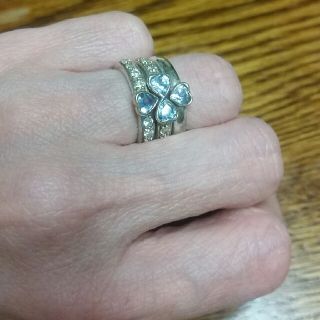 フォリフォリ(Folli Follie)の最終お値下げ‼ フォリフォリ　3連クロバーリング💍(リング(指輪))