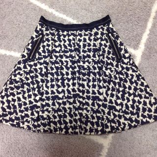 LANVIN en Bleu(プリーツ ・ ひざ丈スカート)のフリマアイテム一覧 LANVIN en Bleu(プリーツ ・ ひざ丈スカート)のフリマアイテム一覧