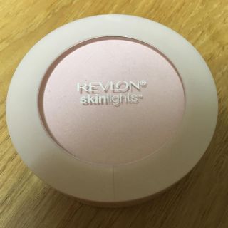 レブロン(REVLON)のレブロン スキンライト プレストパウダー 105(フェイスパウダー)