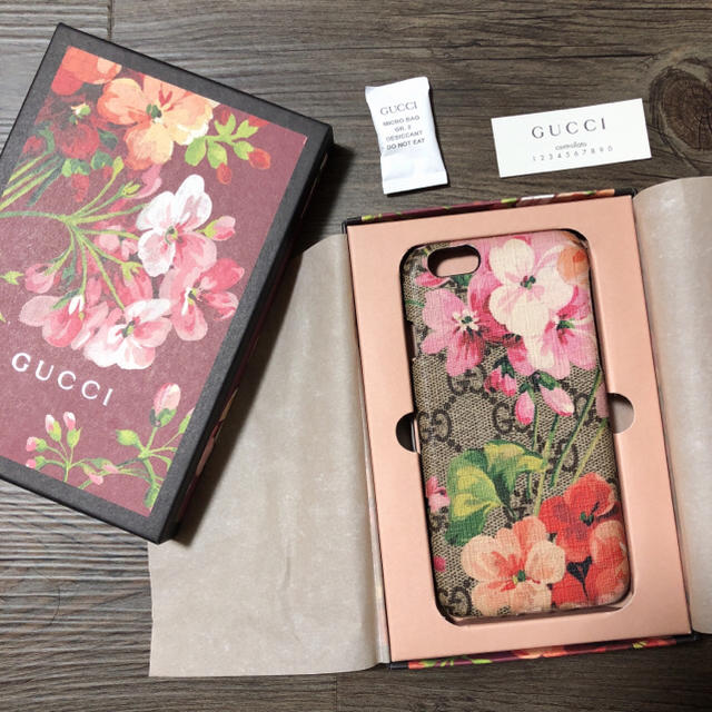 iphoneケースパステルカラー 、 Gucci - GUCCI iPhoneケース 6, 6S対応の通販 by ここてぃーSHOP｜グッチならラクマ