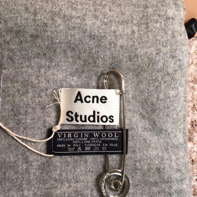 値下げ中Acne Studios　マフラー ☆ 2