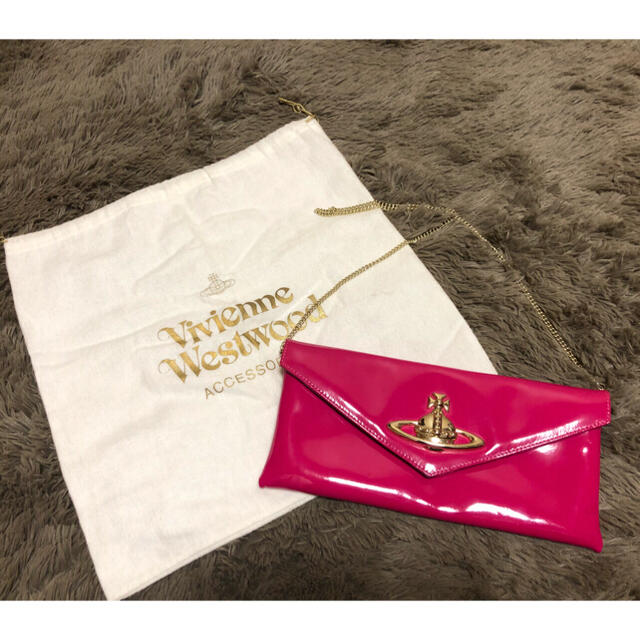 Vivienne Westwood(ヴィヴィアンウエストウッド)のVivienne ヴィヴィアン チェーン バック売り切り価格★ レディースのバッグ(ハンドバッグ)の商品写真