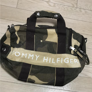 トミーヒルフィガー(TOMMY HILFIGER)のトミー♡でかロゴ♡迷彩♡ハンドバッグ♡(ショルダーバッグ)