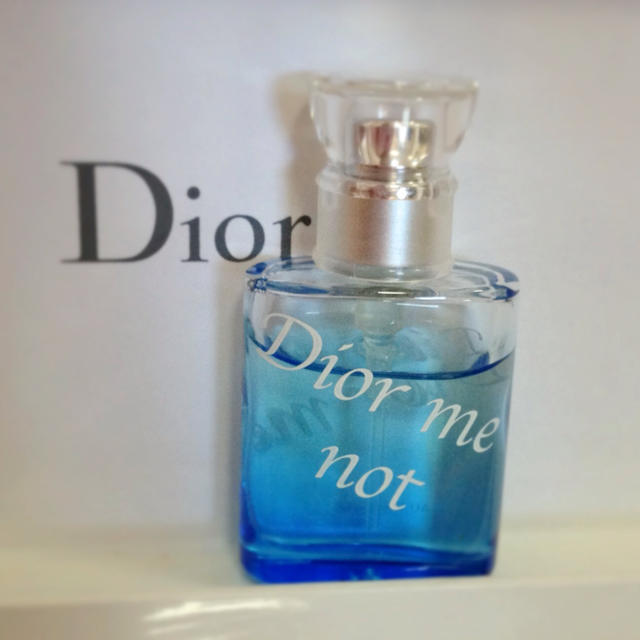 Christian Dior - クリスチャンディオール ミニ香水の通販 by ココロン's shop｜クリスチャンディオールならラクマ