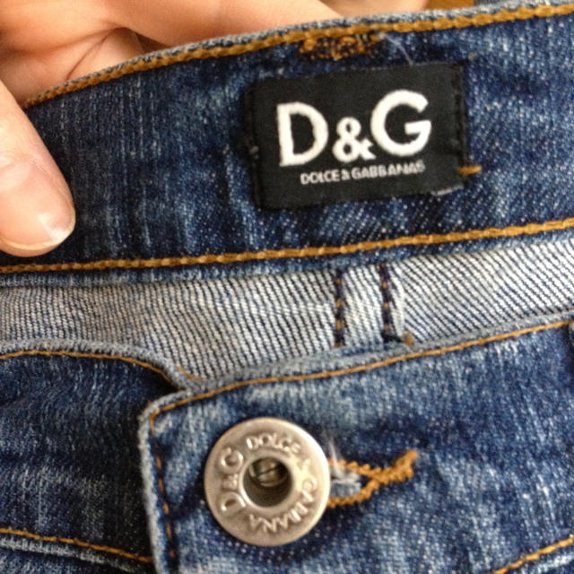 DOLCE&GABBANA(ドルチェアンドガッバーナ)のD&Gデニム レディースのパンツ(デニム/ジーンズ)の商品写真