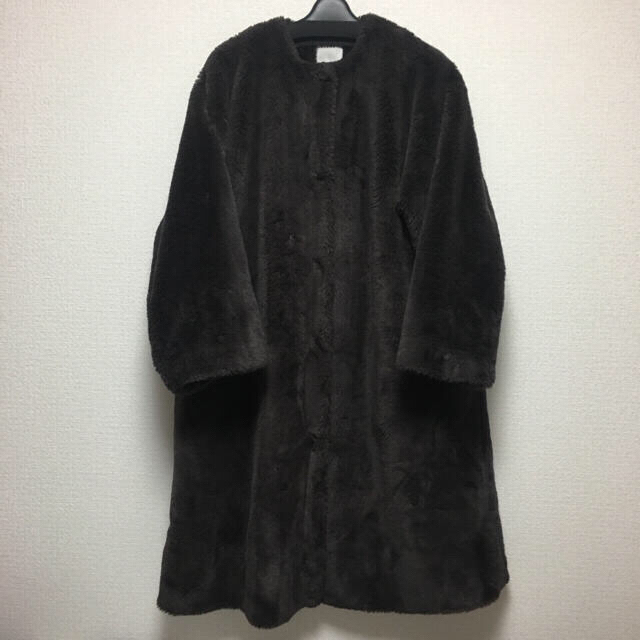 STUDIOUS(ステュディオス)のCLANE♡LICO FUR COAT♡ファーコート♡売り切り価格です レディースのジャケット/アウター(毛皮/ファーコート)の商品写真