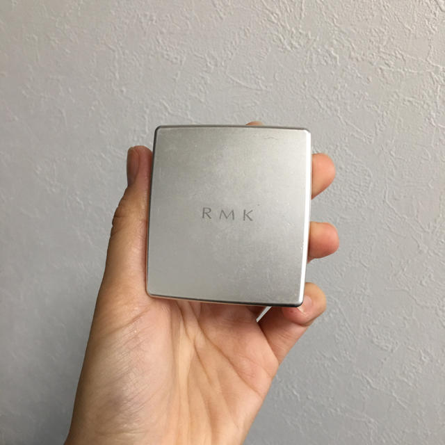 RMK(アールエムケー)のRMK プレストパウダー 01 コスメ/美容のベースメイク/化粧品(フェイスパウダー)の商品写真