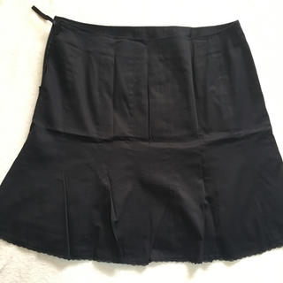22☆  大きいサイズ綿黒スカート(ひざ丈スカート)