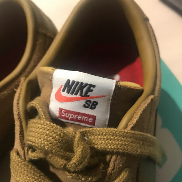 Supreme(シュプリーム)のsupreme シュプリーム NIKE ブレーザー ロー メンズの靴/シューズ(スニーカー)の商品写真