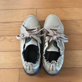 リーボック(Reebok)のスニーカー(スニーカー)